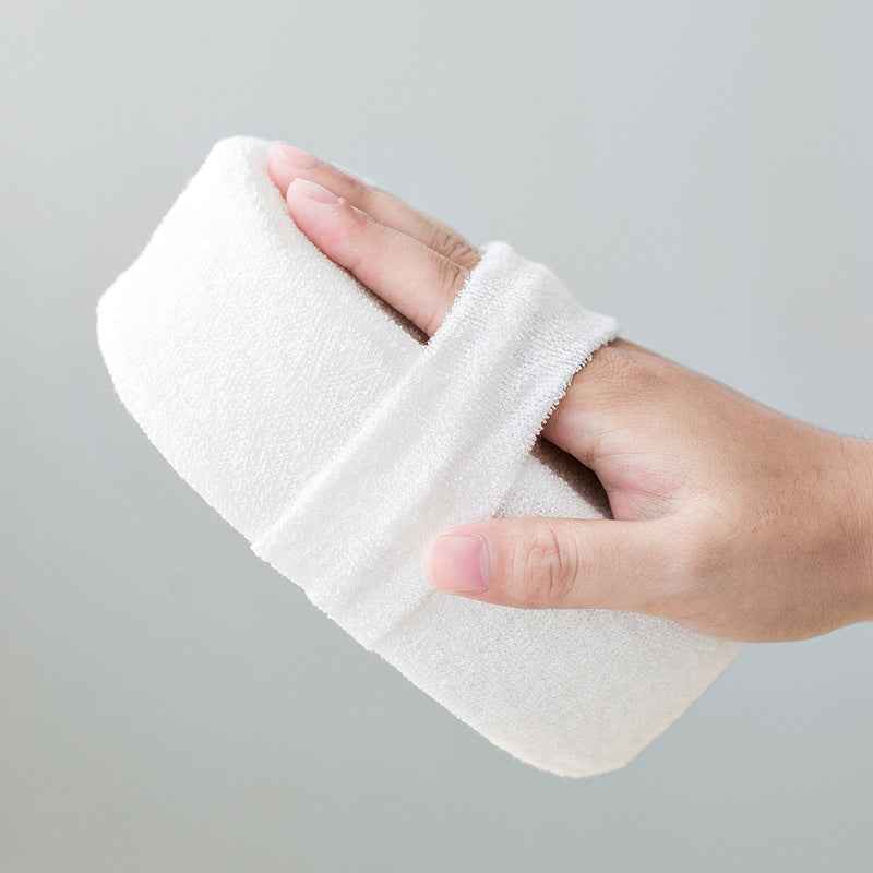 Loofah sponge bath